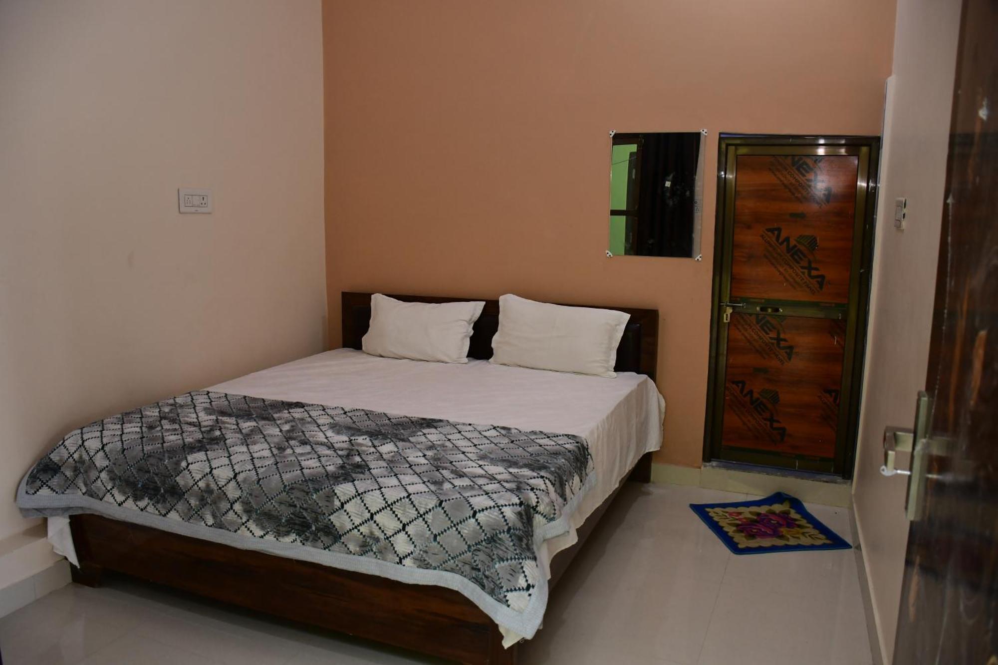 Shree Ram Hotel Ayodhya المظهر الخارجي الصورة