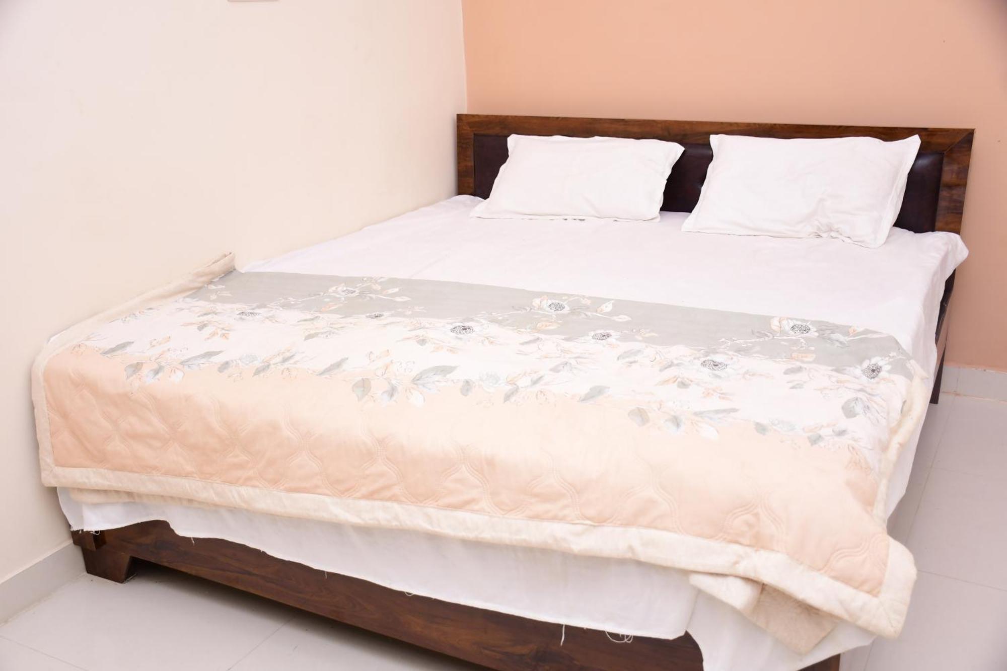 Shree Ram Hotel Ayodhya المظهر الخارجي الصورة