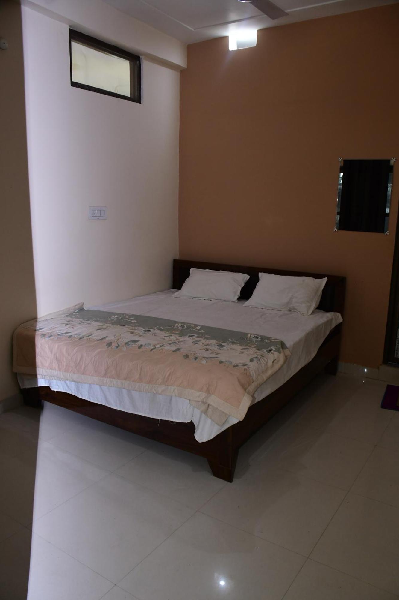 Shree Ram Hotel Ayodhya المظهر الخارجي الصورة
