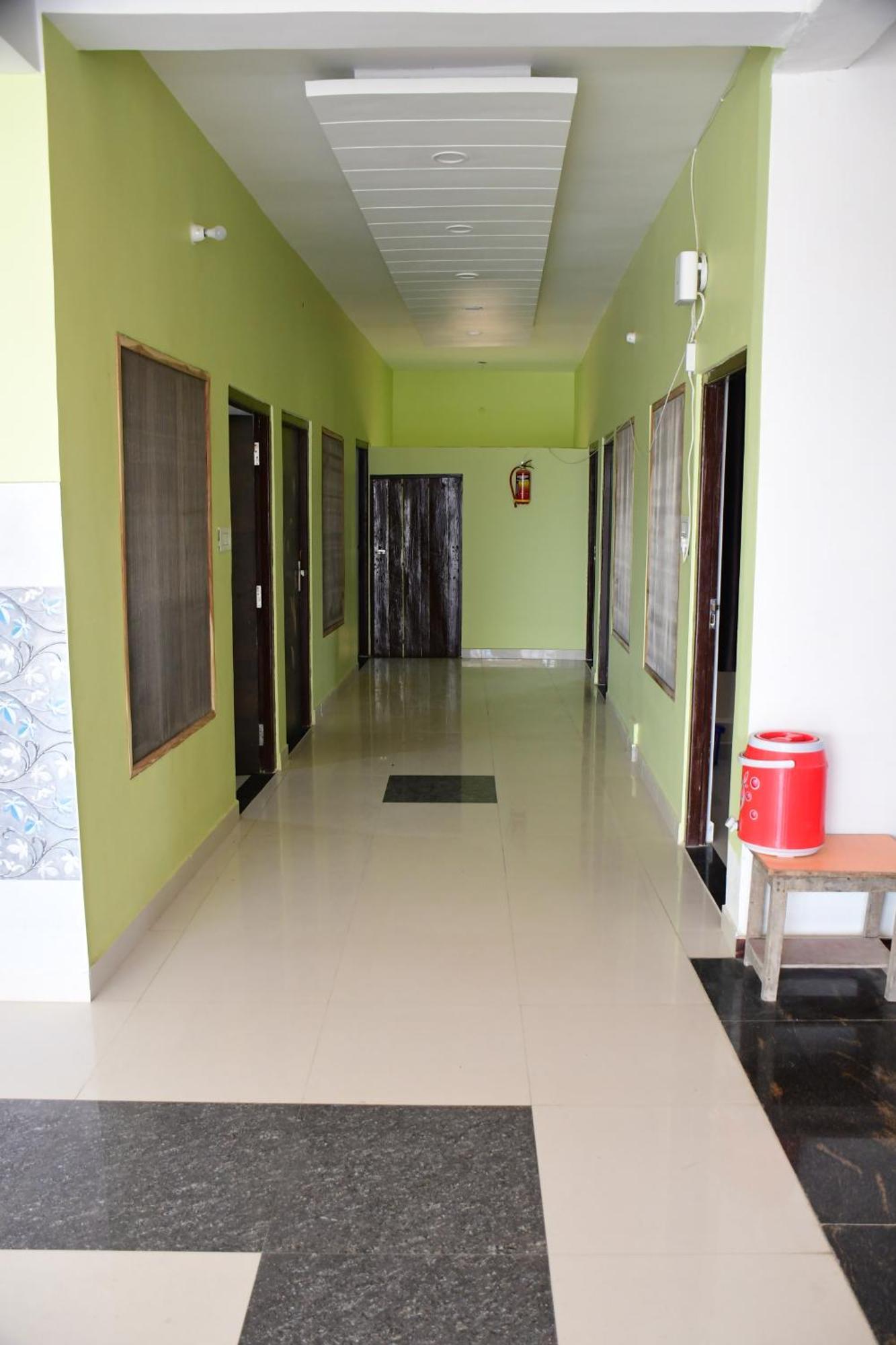 Shree Ram Hotel Ayodhya المظهر الخارجي الصورة